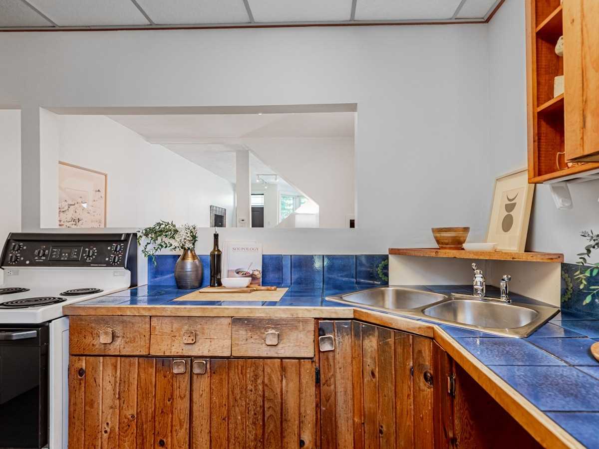 221 Ranleigh Ave, Toronto, ON M4N1X3 | 3 Bedroom 1 Bathroom Semi-Detached House | Image 10