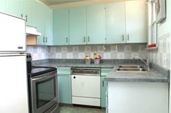 37 Castlegrove Blvd, Toronto, ON M3A1K9 | 3 Bedroom 3 Bathroom Detached House | Image 12