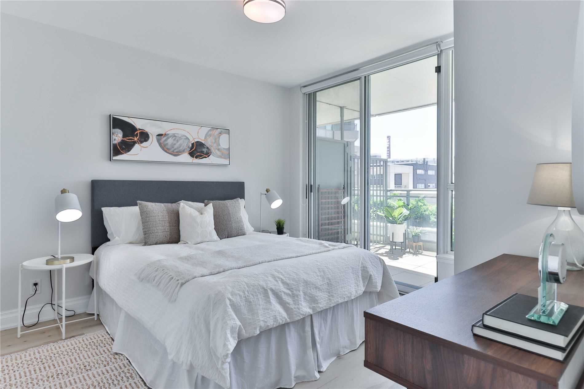 #217 - 230 Queens Quay W, Toronto, ON M5J1B5 | 2 Bedroom 2 Bathroom Condo Apt | Image 14
