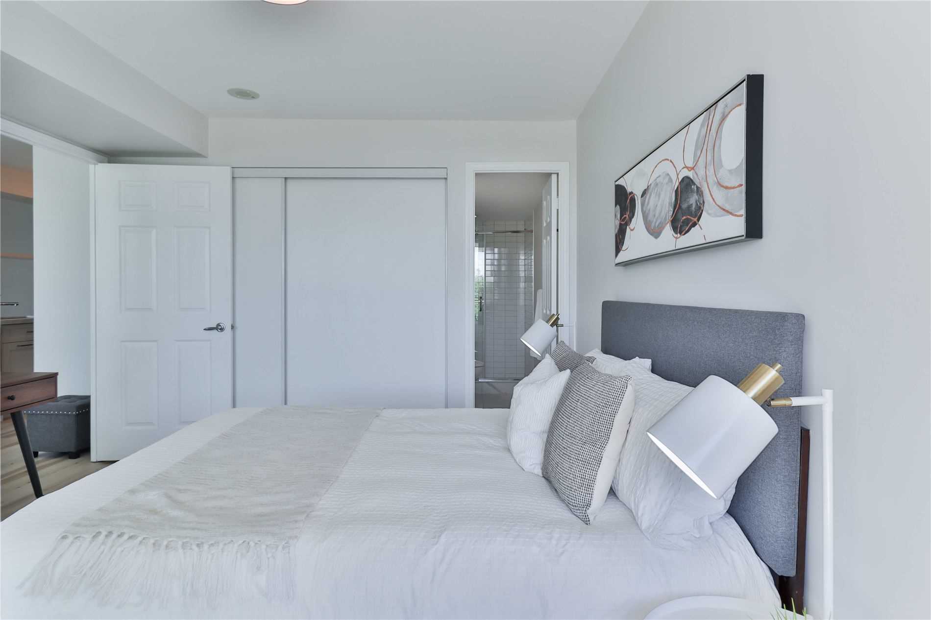 #217 - 230 Queens Quay W, Toronto, ON M5J1B5 | 2 Bedroom 2 Bathroom Condo Apt | Image 16