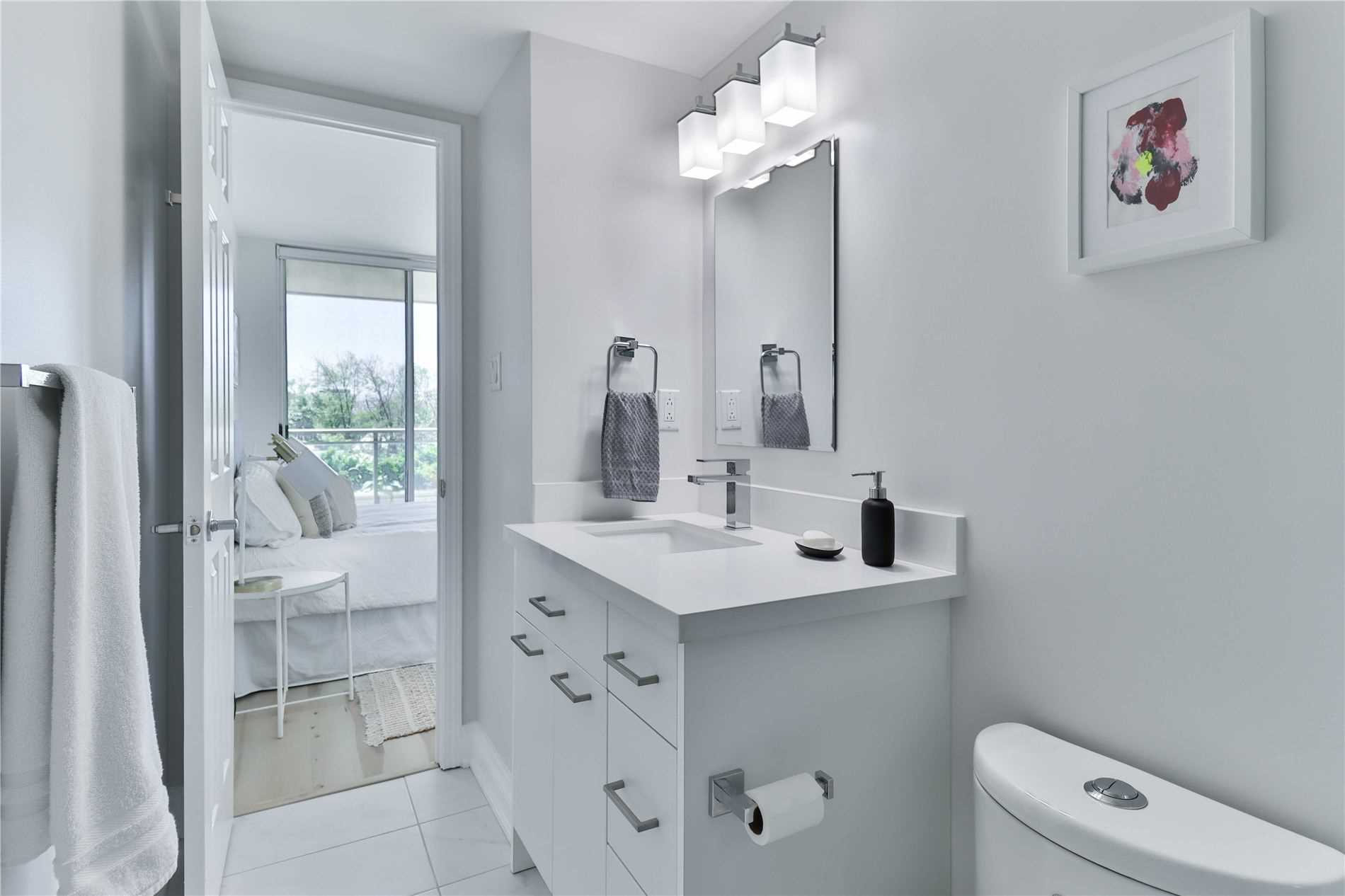 #217 - 230 Queens Quay W, Toronto, ON M5J1B5 | 2 Bedroom 2 Bathroom Condo Apt | Image 18