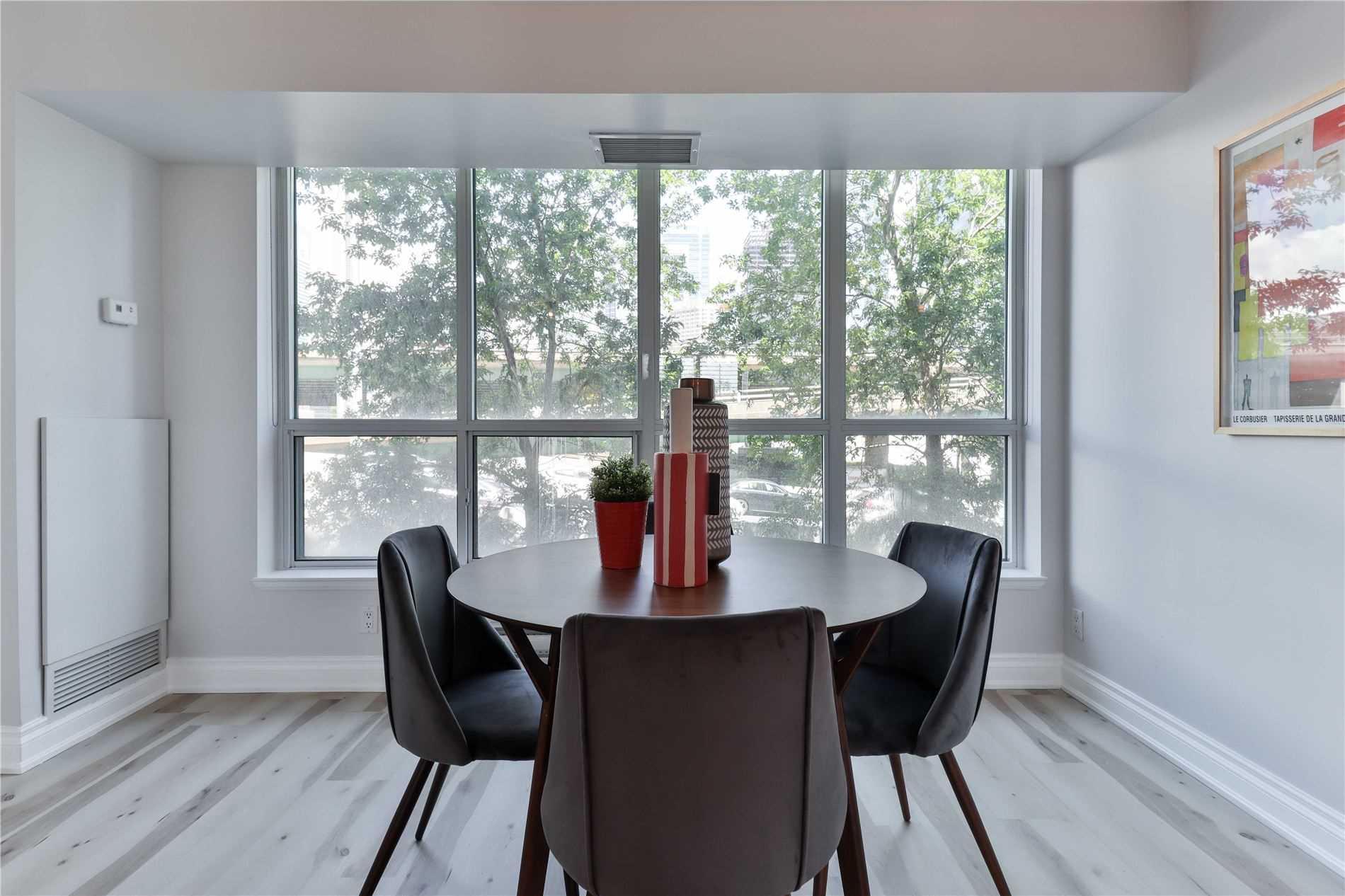 #217 - 230 Queens Quay W, Toronto, ON M5J1B5 | 2 Bedroom 2 Bathroom Condo Apt | Image 3