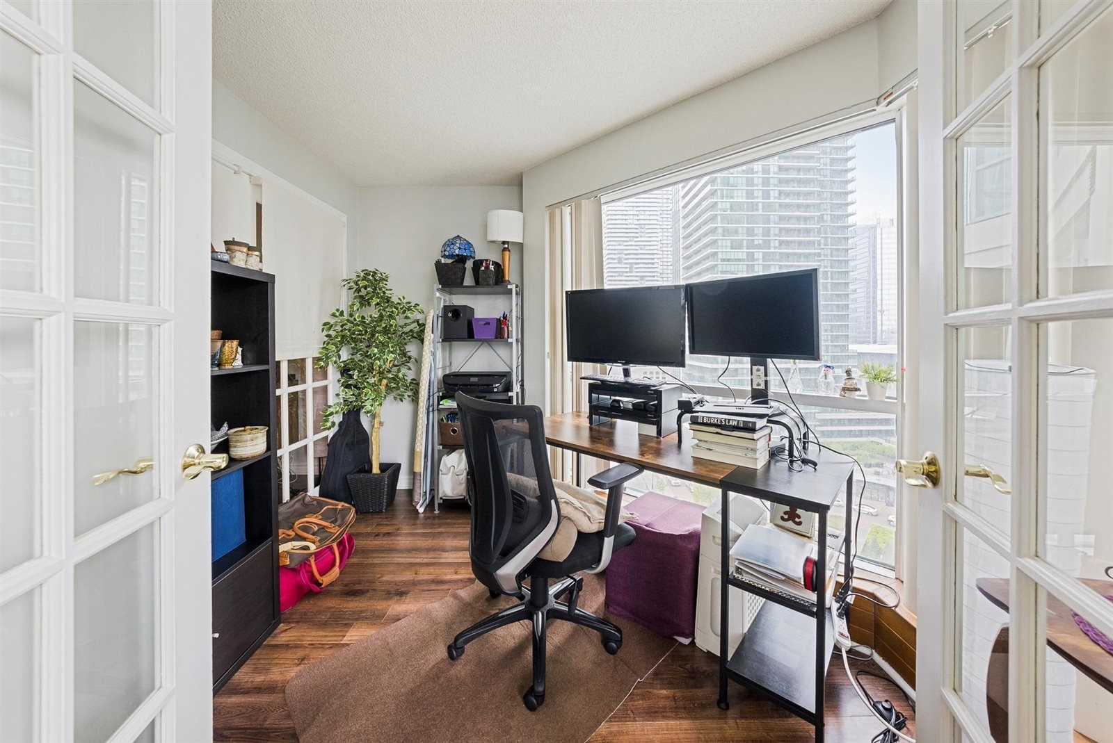 #1204 - 10 Yonge St, Toronto, ON M5E1R4 | 1 Bedroom 2 Bathroom Condo Apt | Image 20