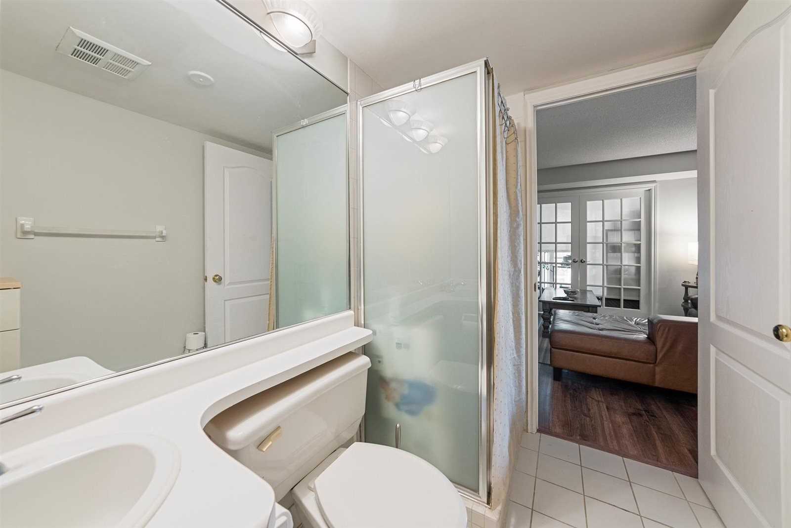 #1204 - 10 Yonge St, Toronto, ON M5E1R4 | 1 Bedroom 2 Bathroom Condo Apt | Image 22