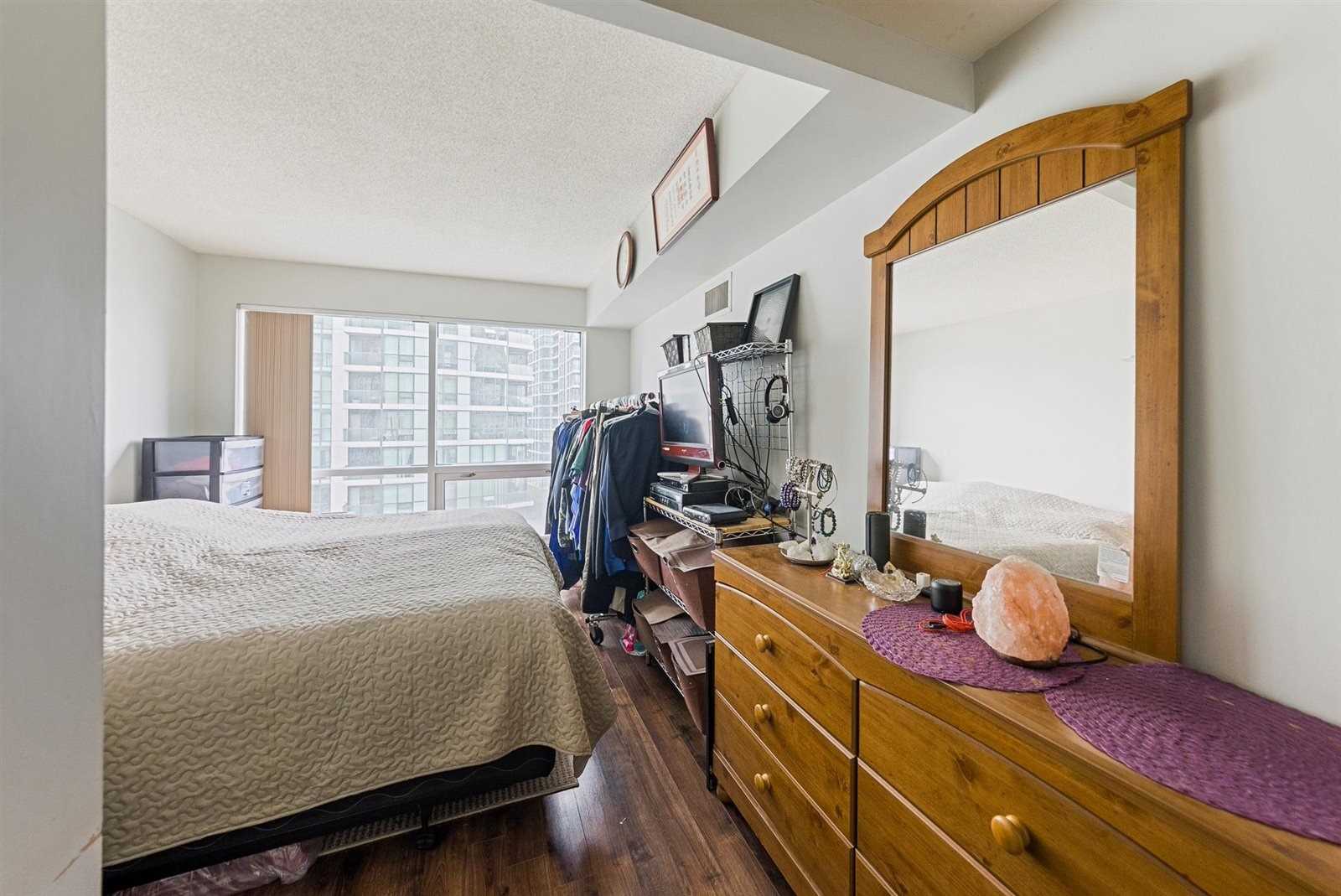 #1204 - 10 Yonge St, Toronto, ON M5E1R4 | 1 Bedroom 2 Bathroom Condo Apt | Image 24