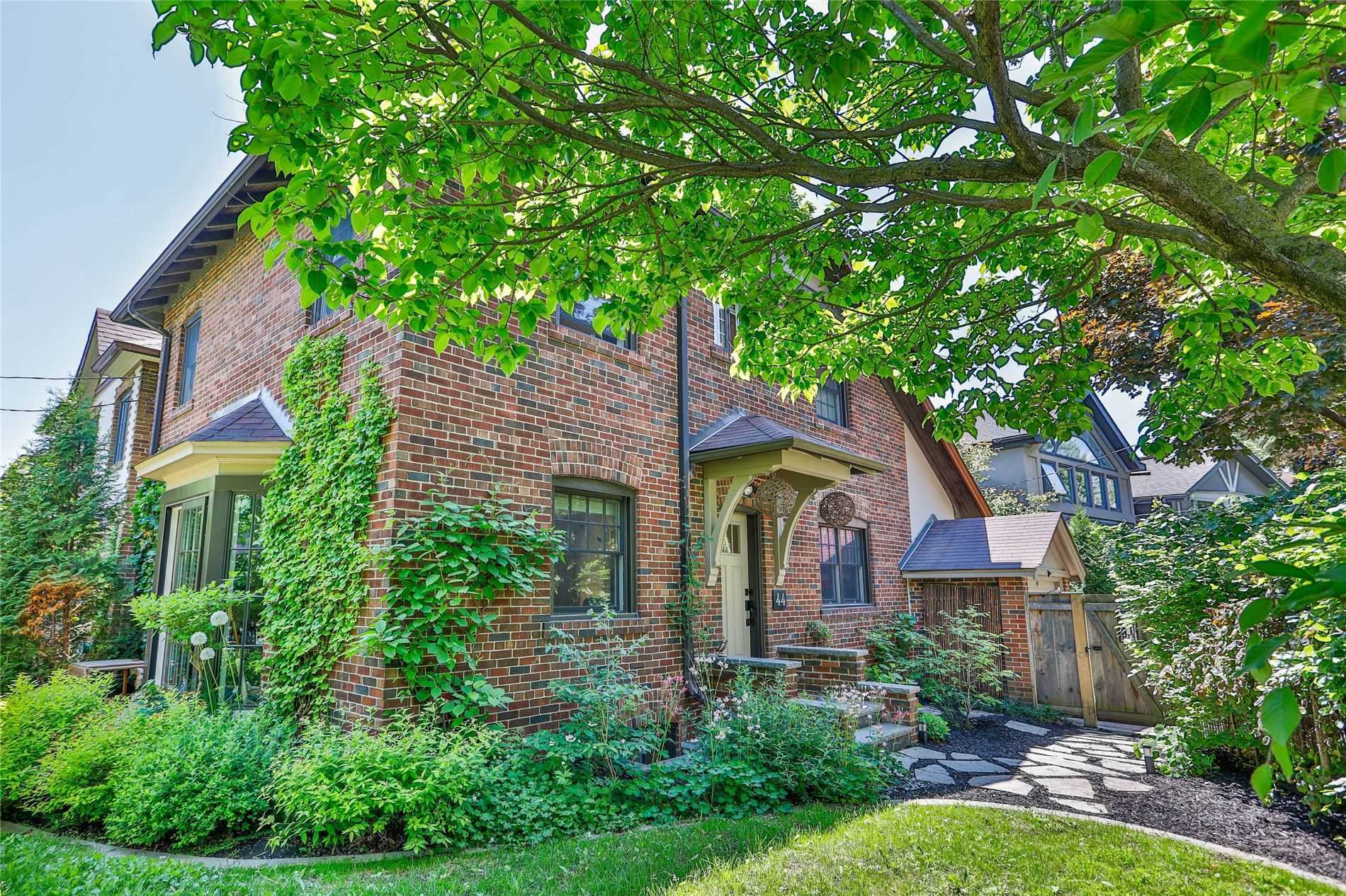 44 Servington Cres, Toronto, ON M4S2J4 | 3 Bedroom 4 Bathroom Detached House | Image 1
