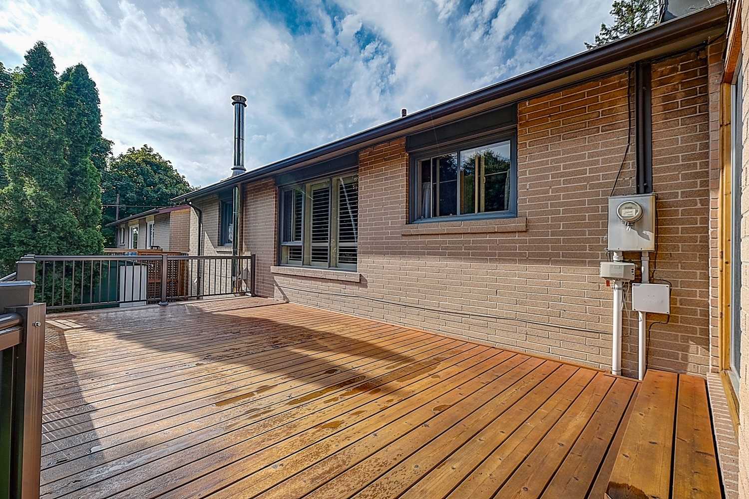 28 Ptarmigan Cres, Toronto, ON M3A1W3 | 3 Bedroom 2 Bathroom Detached House | Image 8