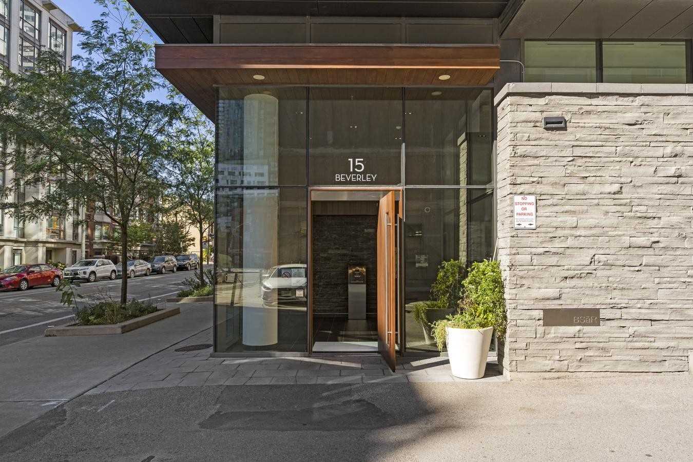 15 Beverley St, Toronto, ON M5T1X8 | 2 Bedroom 2 Bathroom Condo Apt | Image 23