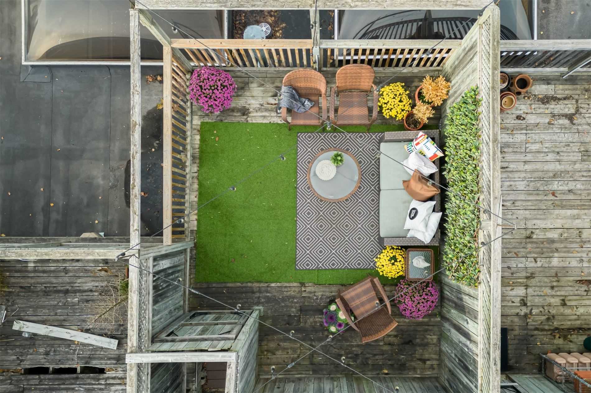 #204 - 264 Seaton St, Toronto, ON M5A2T4 | 2 Bedroom 2 Bathroom Condo Apt | Image 28