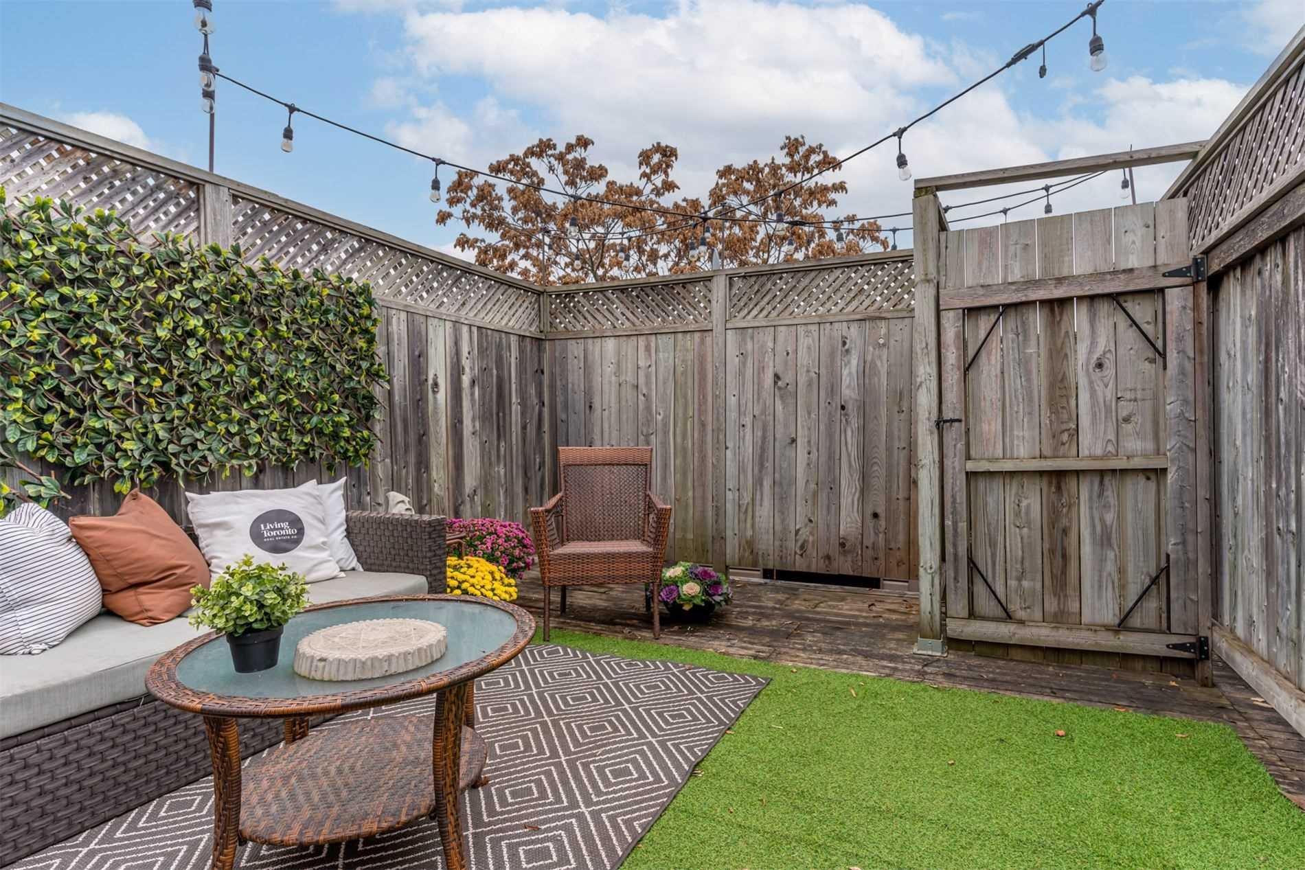 #204 - 264 Seaton St, Toronto, ON M5A2T4 | 2 Bedroom 2 Bathroom Condo Apt | Image 29