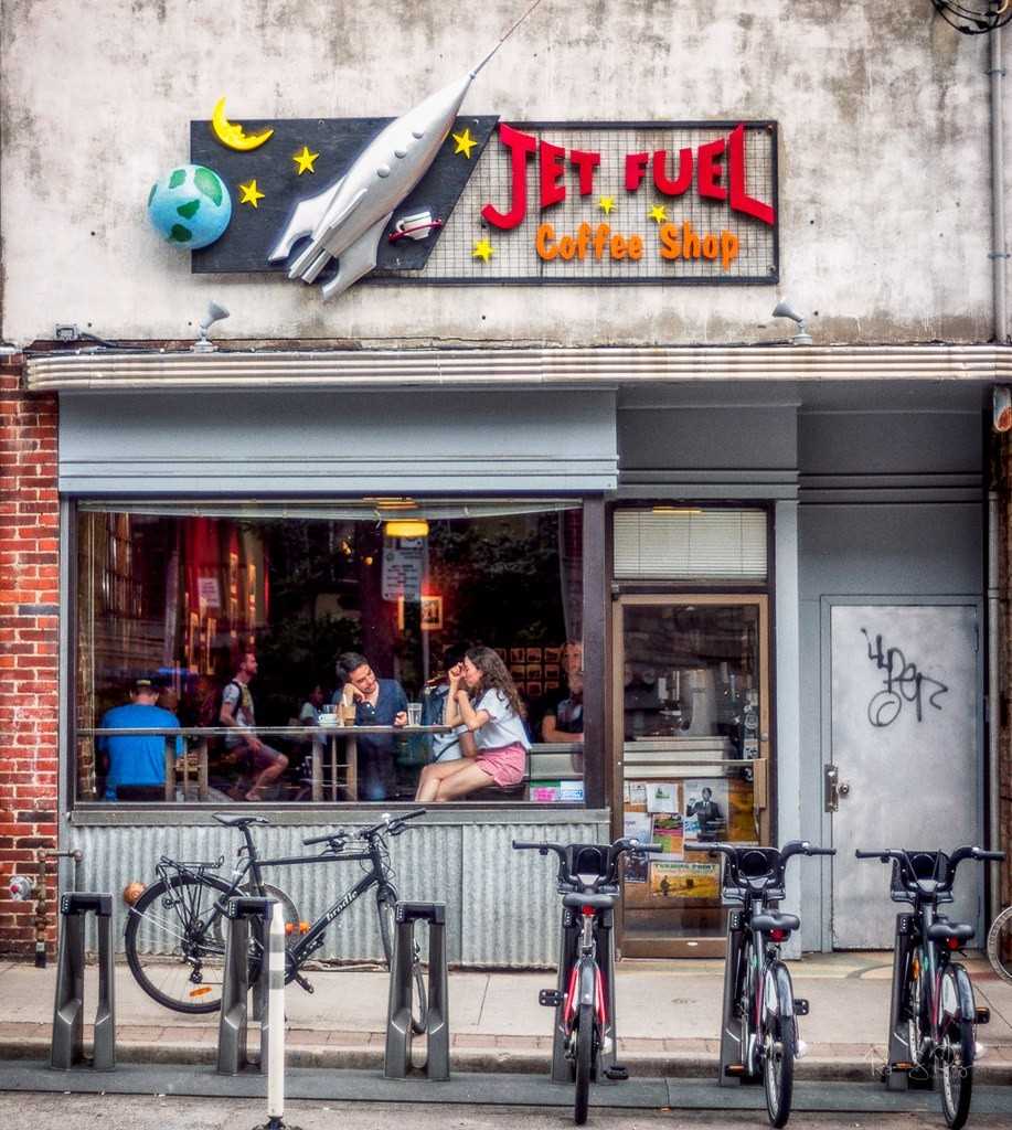 #204 - 264 Seaton St, Toronto, ON M5A2T4 | 2 Bedroom 2 Bathroom Condo Apt | Image 37