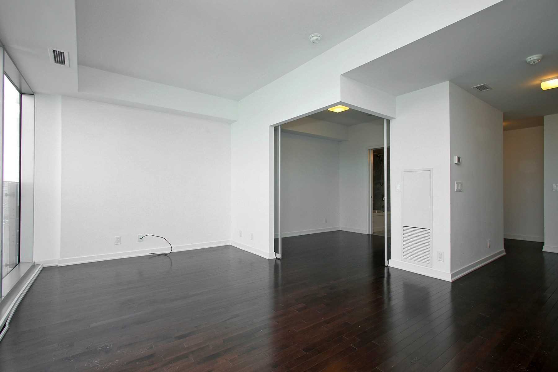 #6312 - 14 York St, Toronto, ON M5J2Z2 | 1 Bedroom 1 Bathroom Condo Apt | Image 13