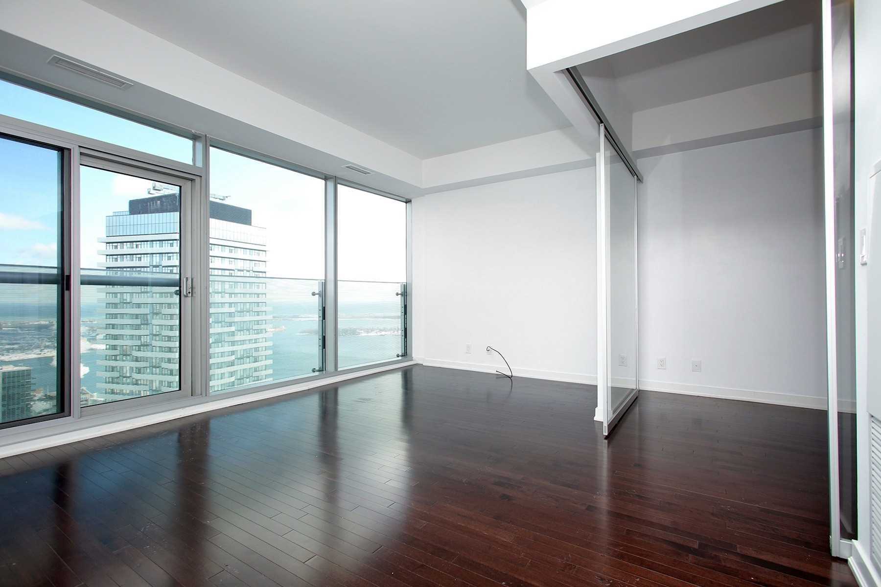#6312 - 14 York St, Toronto, ON M5J2Z2 | 1 Bedroom 1 Bathroom Condo Apt | Image 14