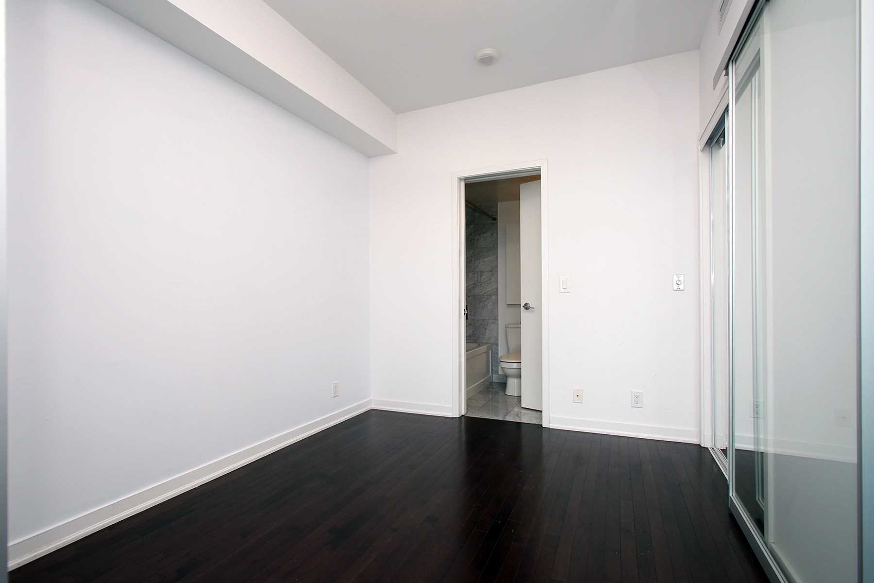 #6312 - 14 York St, Toronto, ON M5J2Z2 | 1 Bedroom 1 Bathroom Condo Apt | Image 15