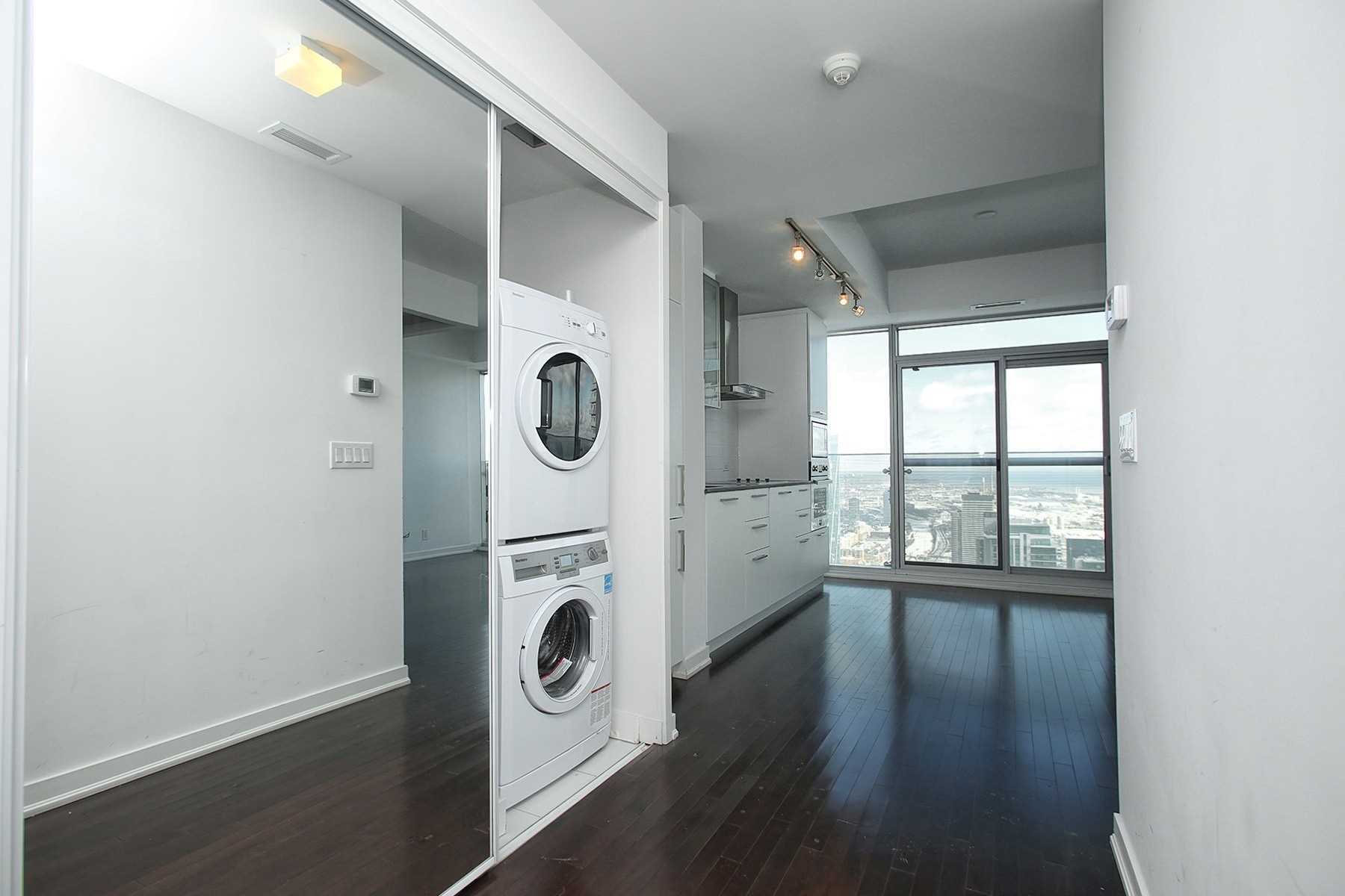 #6312 - 14 York St, Toronto, ON M5J2Z2 | 1 Bedroom 1 Bathroom Condo Apt | Image 8
