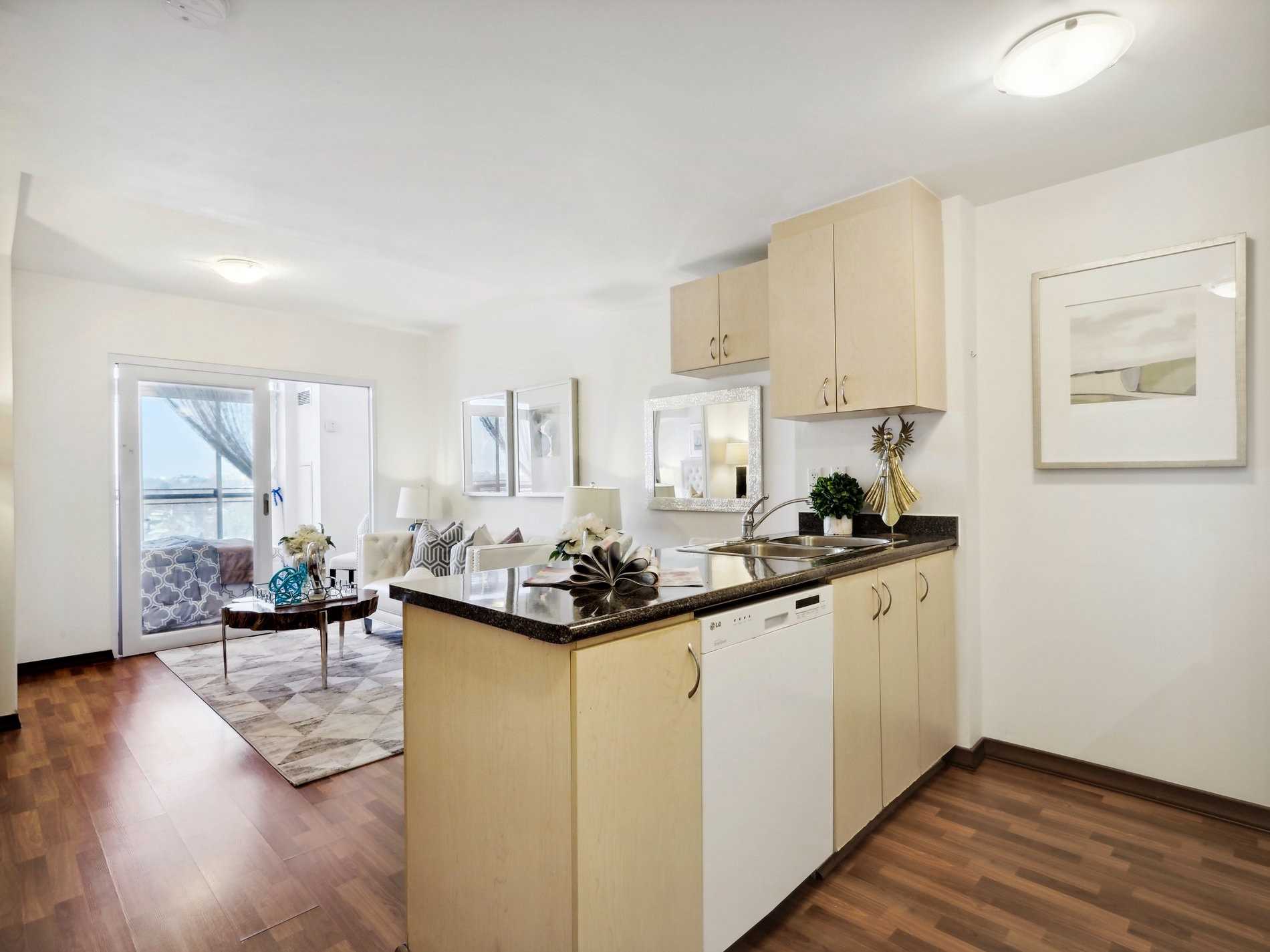 #906 - 15 Maplewood Ave, Toronto, ON M6C4B4 | 1 Bedroom 1 Bathroom Condo Apt | Image 12