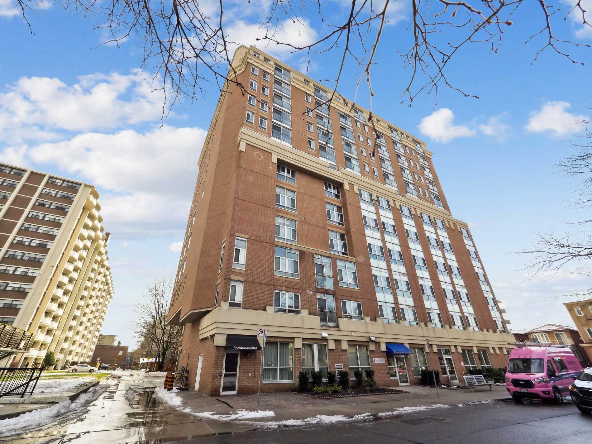 #906 - 15 Maplewood Ave, Toronto, ON M6C4B4 | 1 Bedroom 1 Bathroom Condo Apt | Image 3