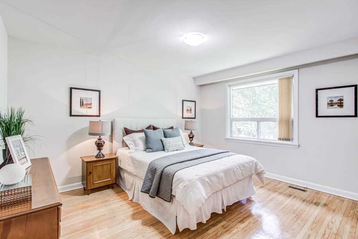 52 Wedgewood Dr, Toronto, ON M2M2H5 | 3 Bedroom 2 Bathroom Detached House | Image 19