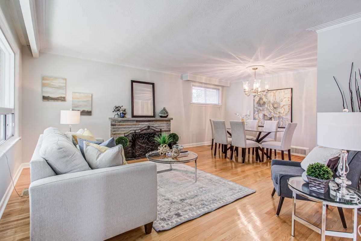 52 Wedgewood Dr, Toronto, ON M2M2H5 | 3 Bedroom 2 Bathroom Detached House | Image 4