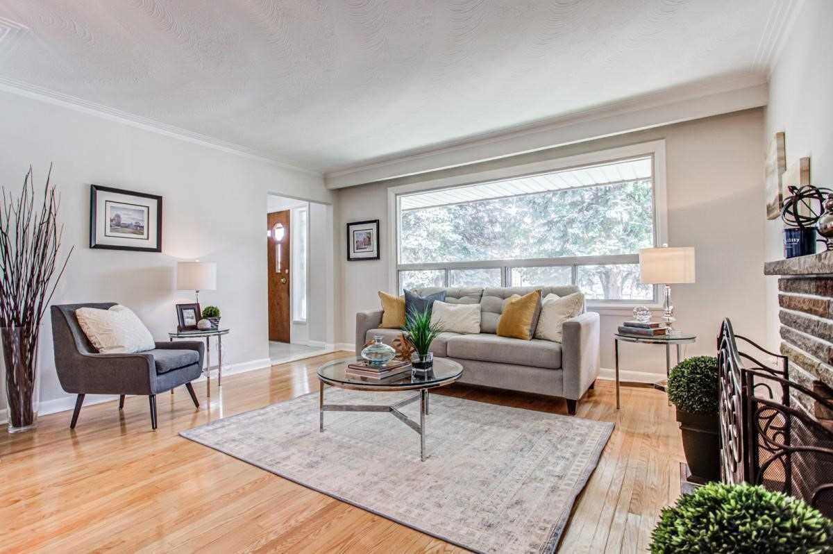 52 Wedgewood Dr, Toronto, ON M2M2H5 | 3 Bedroom 2 Bathroom Detached House | Image 7