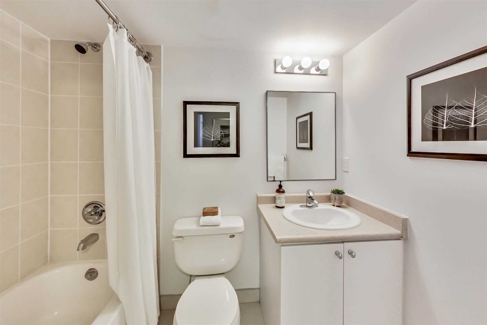 #901 - 15 Maplewood Ave, Toronto, ON M6C4B4 | 1 Bedroom 1 Bathroom Condo Apt | Image 16