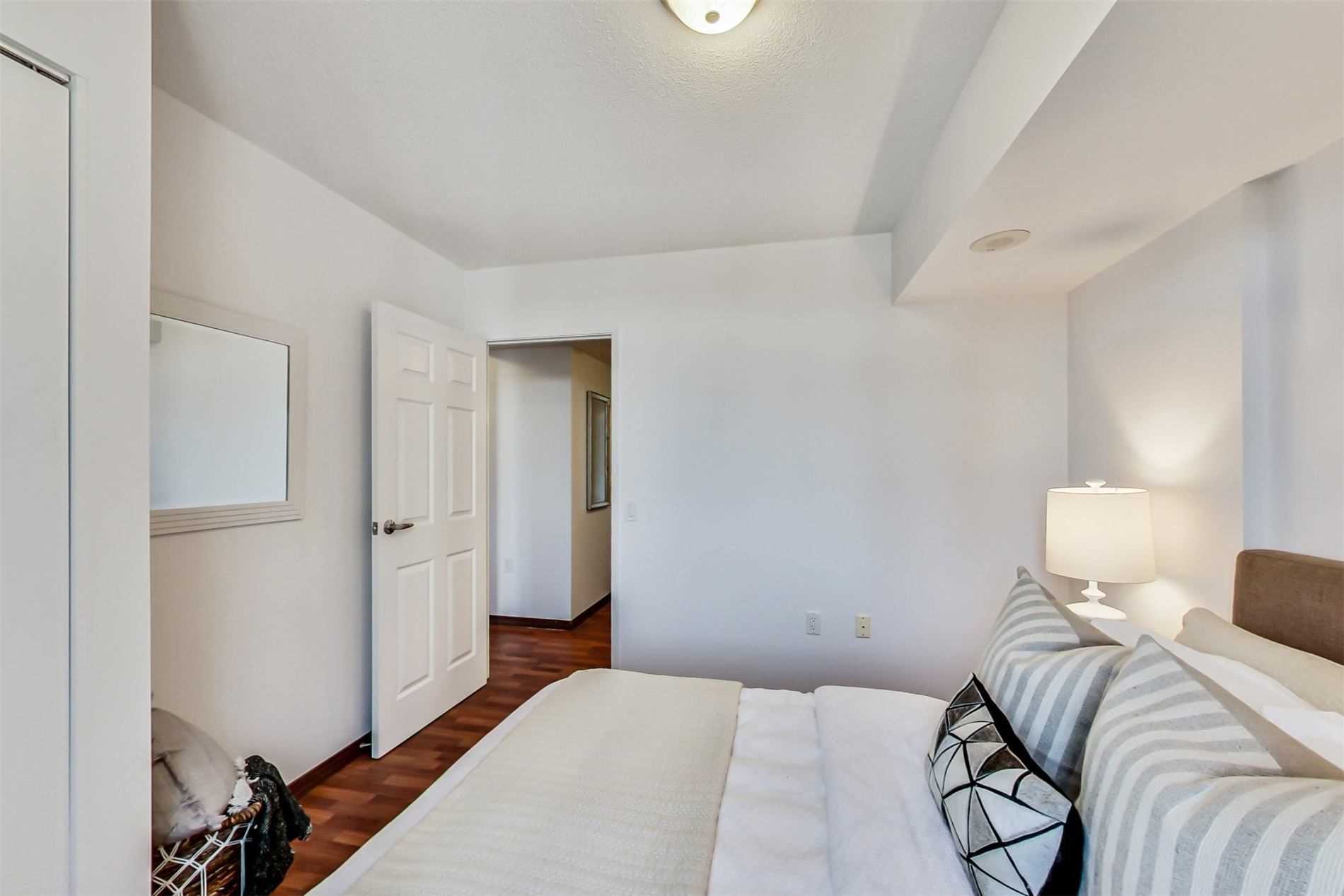 #901 - 15 Maplewood Ave, Toronto, ON M6C4B4 | 1 Bedroom 1 Bathroom Condo Apt | Image 19