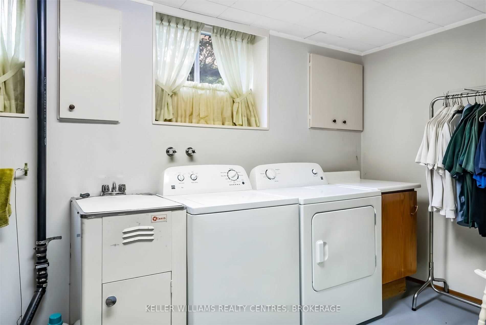 3 Prattley Dr, Toronto, ON M2J2K1 | 3 Bedroom 2 Bathroom Detached House | Image 25