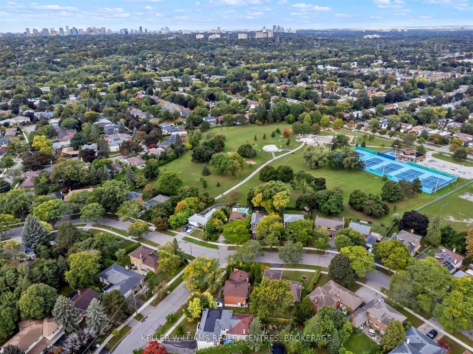 3 Prattley Dr, Toronto, ON M2J2K1 | 3 Bedroom 2 Bathroom Detached House | Image 33