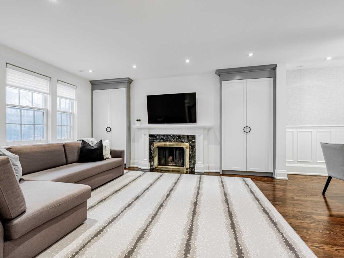 18 Peveril Hill N, Toronto, ON M6C3B1 | 3 Bedroom 3 Bathroom Detached House | Image 4