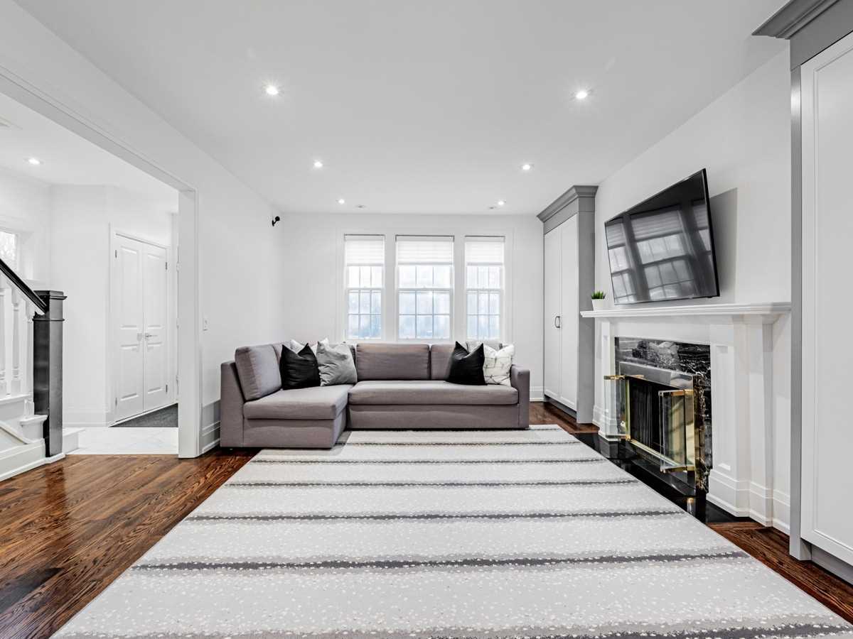 18 Peveril Hill N, Toronto, ON M6C3B1 | 3 Bedroom 3 Bathroom Detached House | Image 5