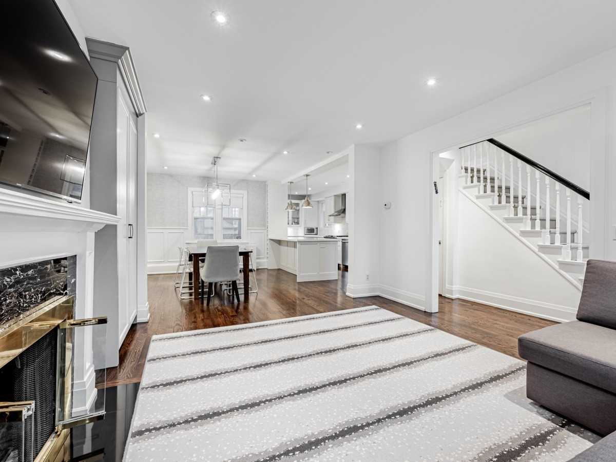 18 Peveril Hill N, Toronto, ON M6C3B1 | 3 Bedroom 3 Bathroom Detached House | Image 6