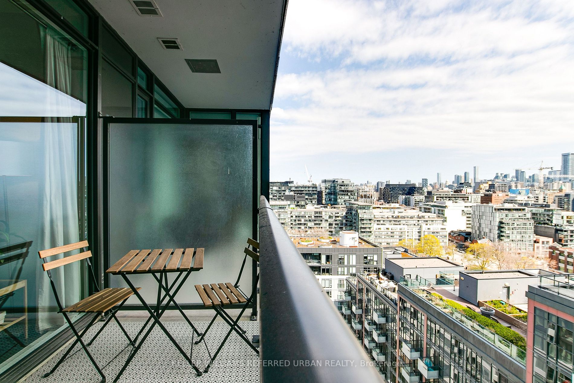 #1619E - 576 Front St W, Toronto, ON M5V1C1 | 1 Bedroom 1 Bathroom Condo Apt | Image 15