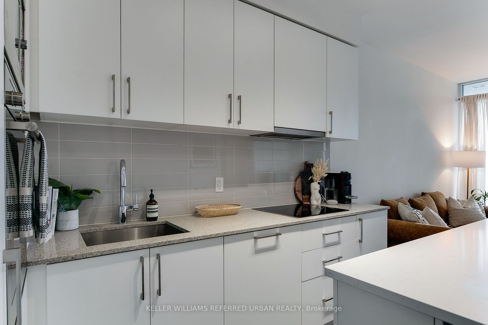 #1619E - 576 Front St W, Toronto, ON M5V1C1 | 1 Bedroom 1 Bathroom Condo Apt | Image 4