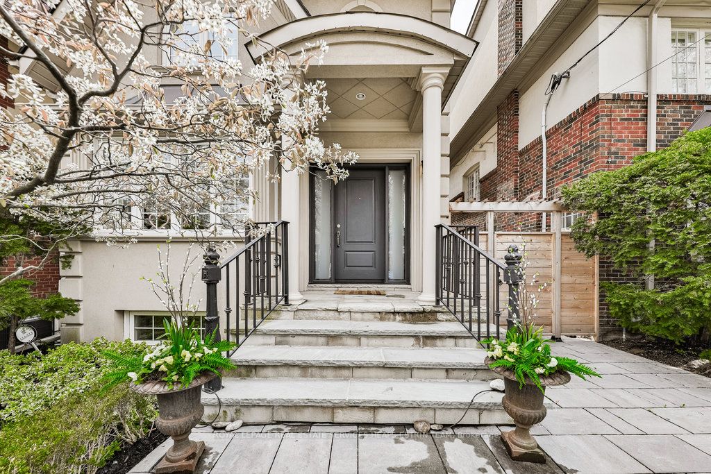 303 Heath St E, Toronto, ON M4T1T3 | 4 Bedroom 5 Bathroom Detached House | Image 2