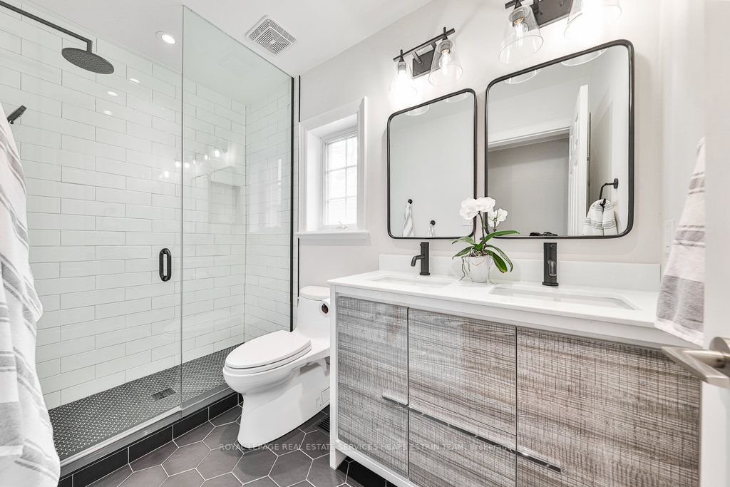 303 Heath St E, Toronto, ON M4T1T3 | 4 Bedroom 5 Bathroom Detached House | Image 24