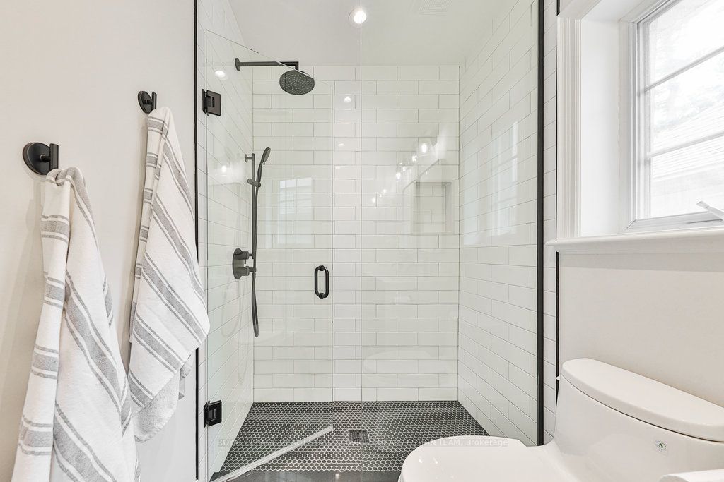 303 Heath St E, Toronto, ON M4T1T3 | 4 Bedroom 5 Bathroom Detached House | Image 25