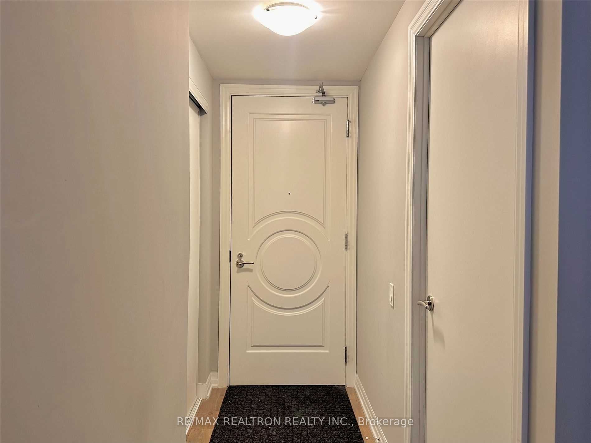 #3704 - 88 Blue Jays Way, Toronto, ON M5V2G3 | 1 Bedroom 1 Bathroom Condo Apt | Image 6