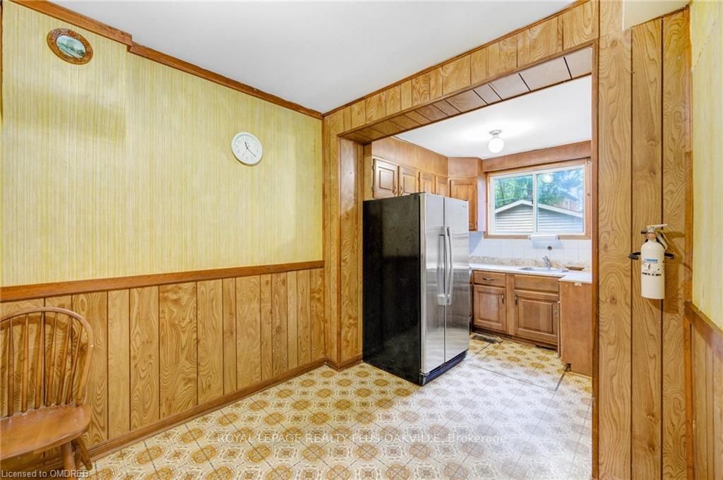 56 Glengarry Ave, Toronto, ON M5M1C9 | 3 Bedroom 2 Bathroom Semi-Detached House | Image 11