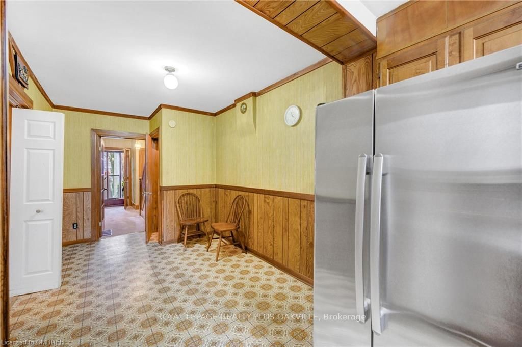 56 Glengarry Ave, Toronto, ON M5M1C9 | 3 Bedroom 2 Bathroom Semi-Detached House | Image 13