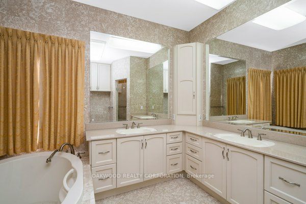 175 Charlton Blvd, Toronto, ON M2R2J2 | 4 Bedroom 6 Bathroom Detached House | Image 10