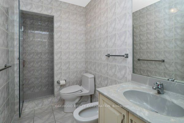 175 Charlton Blvd, Toronto, ON M2R2J2 | 4 Bedroom 6 Bathroom Detached House | Image 16