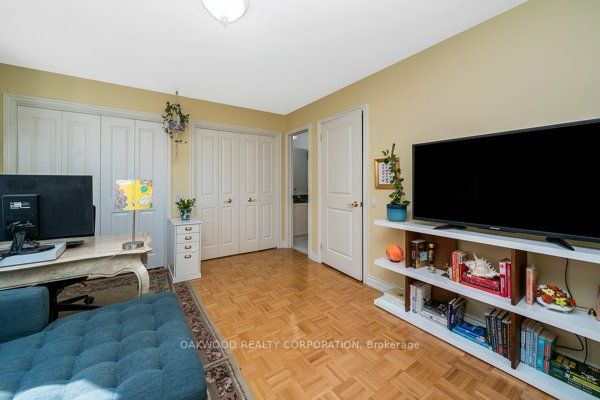 175 Charlton Blvd, Toronto, ON M2R2J2 | 4 Bedroom 6 Bathroom Detached House | Image 18