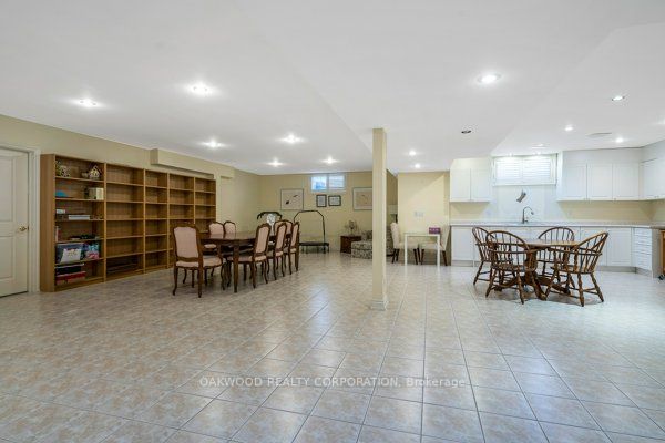 175 Charlton Blvd, Toronto, ON M2R2J2 | 4 Bedroom 6 Bathroom Detached House | Image 23