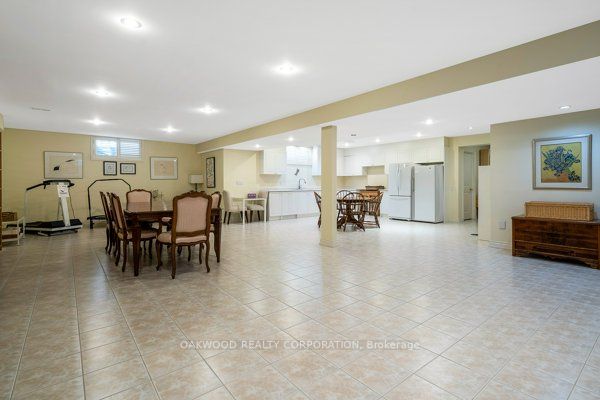 175 Charlton Blvd, Toronto, ON M2R2J2 | 4 Bedroom 6 Bathroom Detached House | Image 24