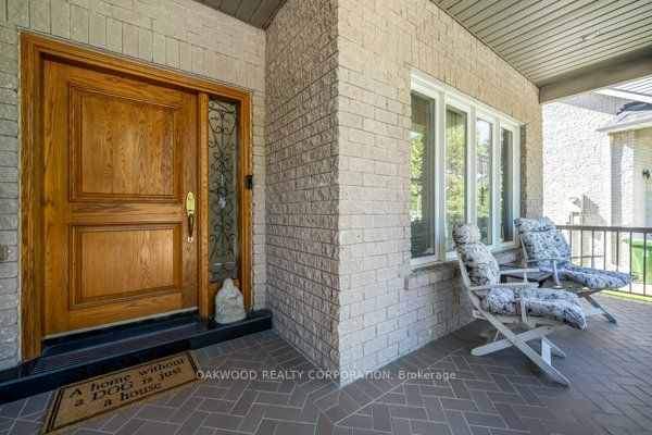 175 Charlton Blvd, Toronto, ON M2R2J2 | 4 Bedroom 6 Bathroom Detached House | Image 3