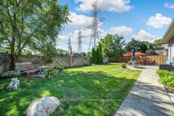 175 Charlton Blvd, Toronto, ON M2R2J2 | 4 Bedroom 6 Bathroom Detached House | Image 30