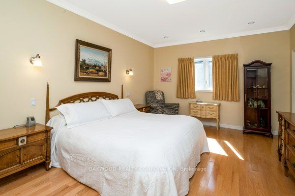 175 Charlton Blvd, Toronto, ON M2R2J2 | 4 Bedroom 6 Bathroom Detached House | Image 7
