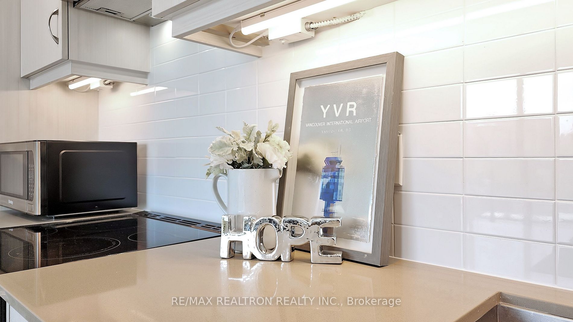#1008 - 181 Huron St, Toronto, ON M5T2B6 | 1 Bedroom 1 Bathroom Condo Apt | Image 21