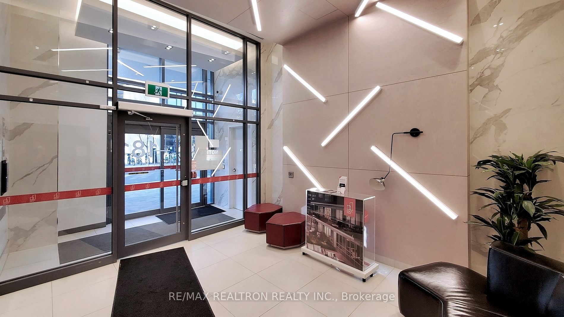 #1008 - 181 Huron St, Toronto, ON M5T2B6 | 1 Bedroom 1 Bathroom Condo Apt | Image 5
