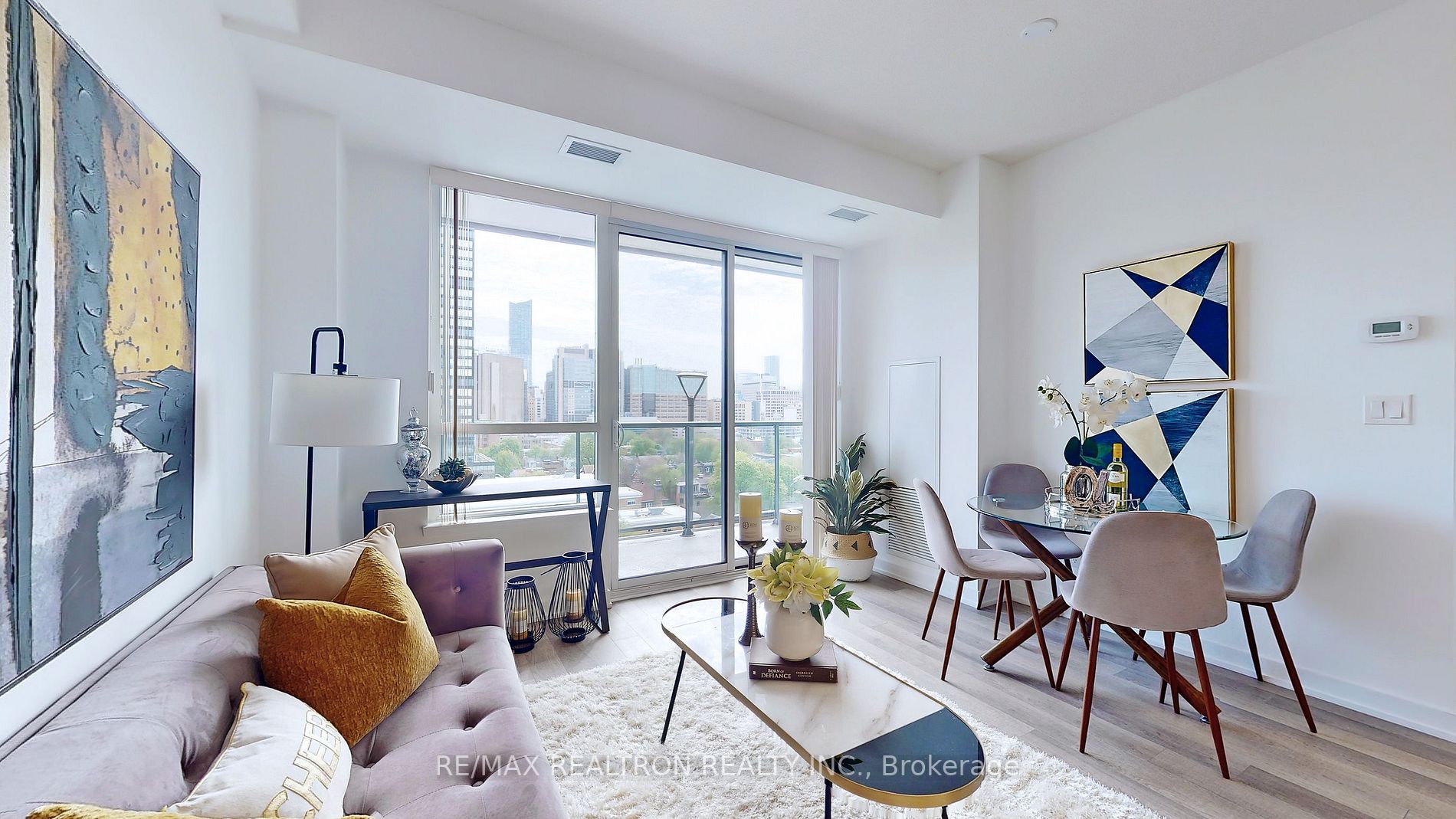 #1008 - 181 Huron St, Toronto, ON M5T2B6 | 1 Bedroom 1 Bathroom Condo Apt | Image 8